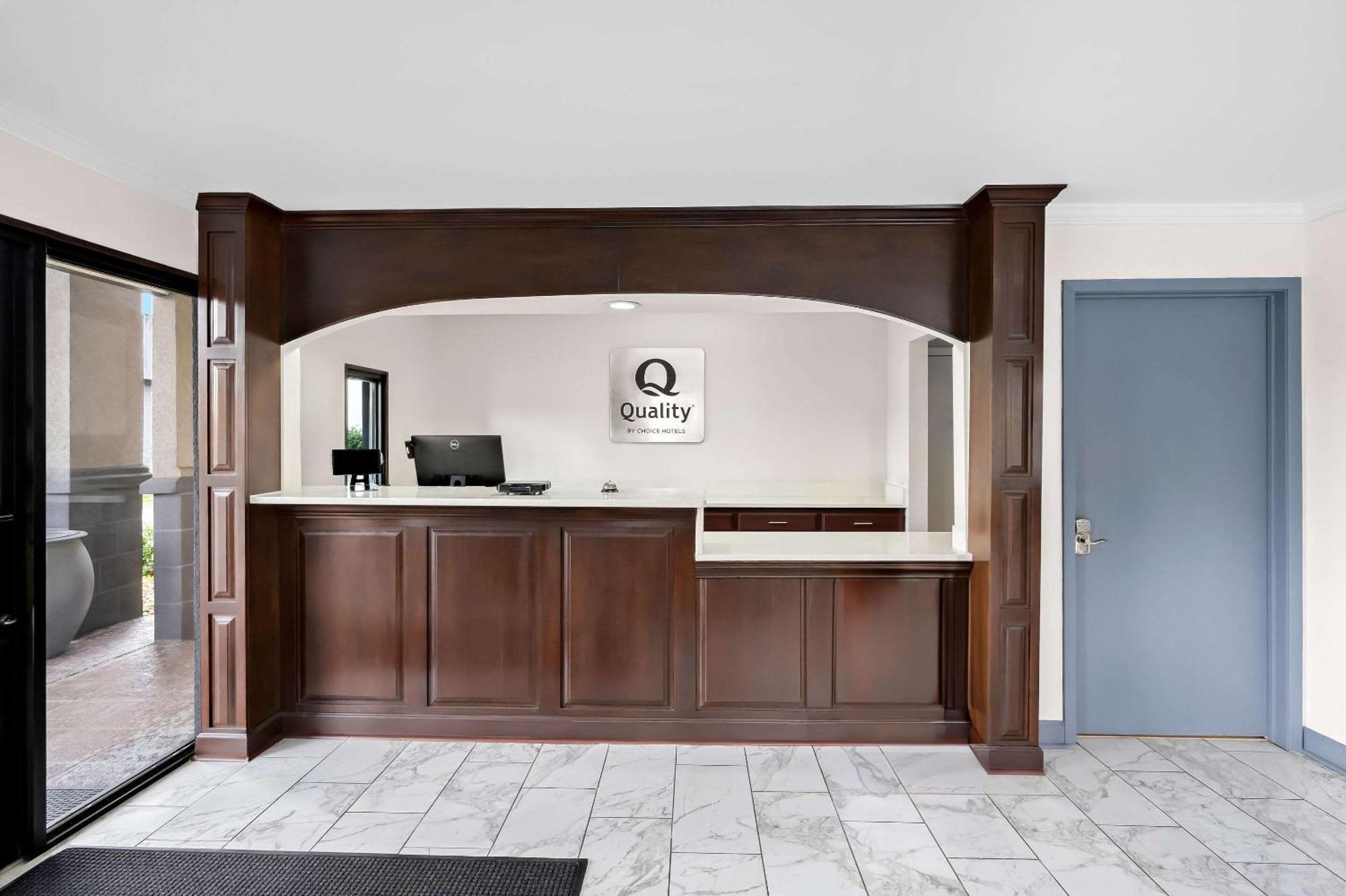 Quality Inn & Suites Monticello Exterior foto